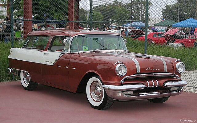 1955 Pontiac Star Chief Custom Safari