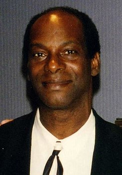 1992 Bob Beamon.JPG