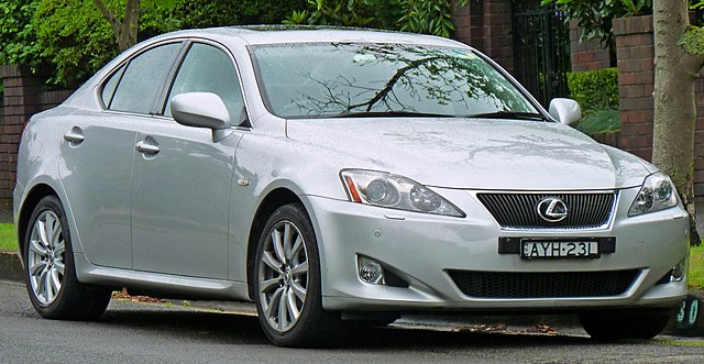 Lexus IS 250 (pre-facelift; GSE20R)
