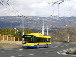 Teplický trolejbus Škoda 26Tr jedoucí na Novou Ves
