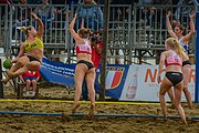 Deutsch: Beach Handball Champions Cup 2018 in Catania (ITA); Tag 3: 3. November – Frauen, Überkreuz-Platzierungsspiel 9-12: Team Italia (Italienische Nationalmannschaft) (ITA) - Beach Bazis Schleissheim (GER) 0:2 (14:22, 21:25) English: 2018 Beach Handball Champions Cup in Catania (ITA; Day 3: 3 November – Women's Placement Match Cross Matches 9-12: Team Italia (italien national Team) (ITA) - Beach Bazis Schleissheim (GER) 0:2 (14:22, 21:25)