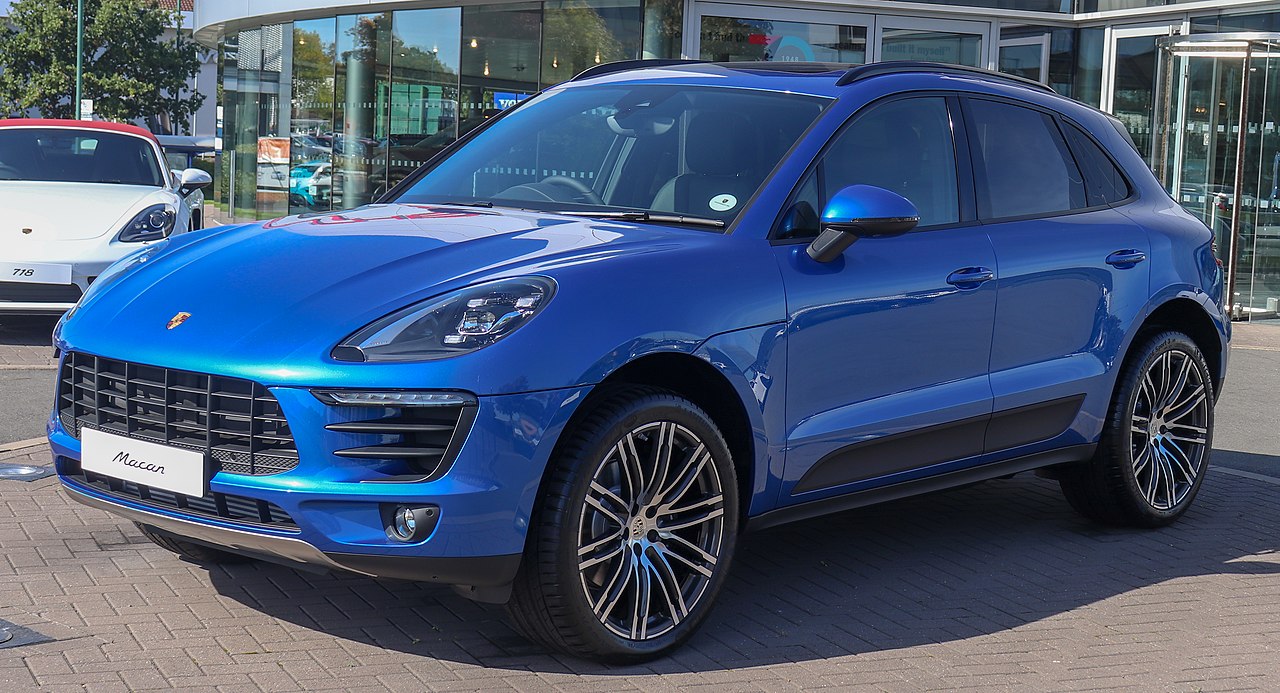 Image of 2018 Porsche Macan 2.0 Front