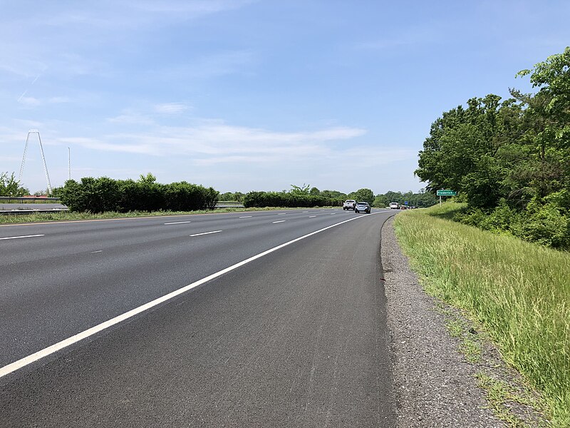 File:2019-05-19 12 01 15 View west along Interstate 70 and U.S. Route 40 (Baltimore National Pike) between Exit 62 and Exit 59 in New Market, Frederick County, Maryland.jpg