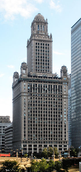 File:35 East Wacker Drive, 2013-09-21.jpg