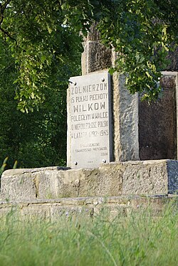 758 Dęblin - Twierdza - brama lubelska pomnik.JPG