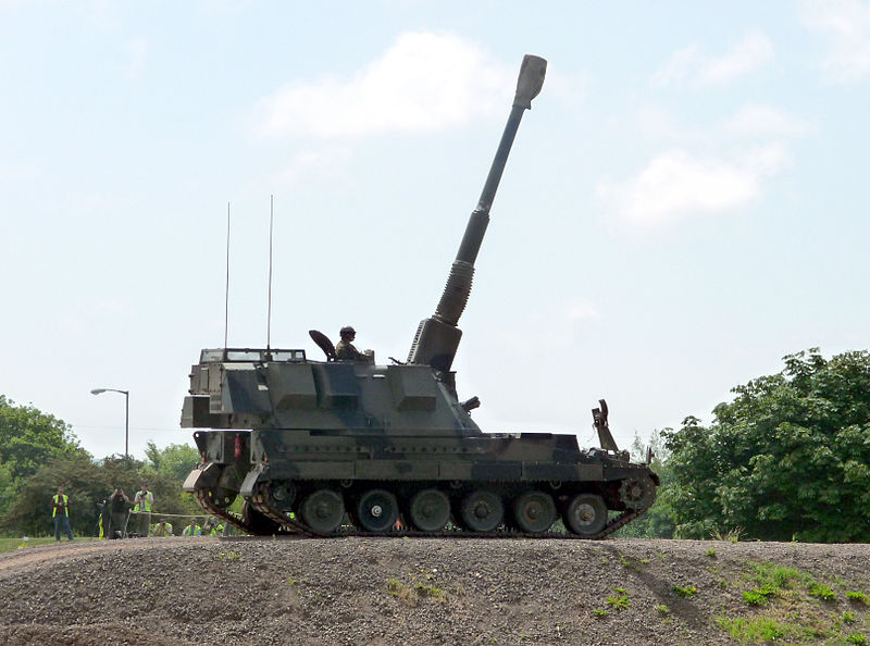 File:AS90 Self Propelled Gun - Tankfest 2009.jpg