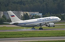 Un Airbus A310-300 nella livrea storica della russa Aeroflot.
