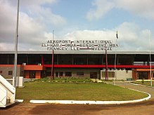 Aeroport de franceville.jpg