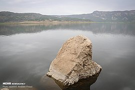 Arzhan lake, Fars 4.jpg