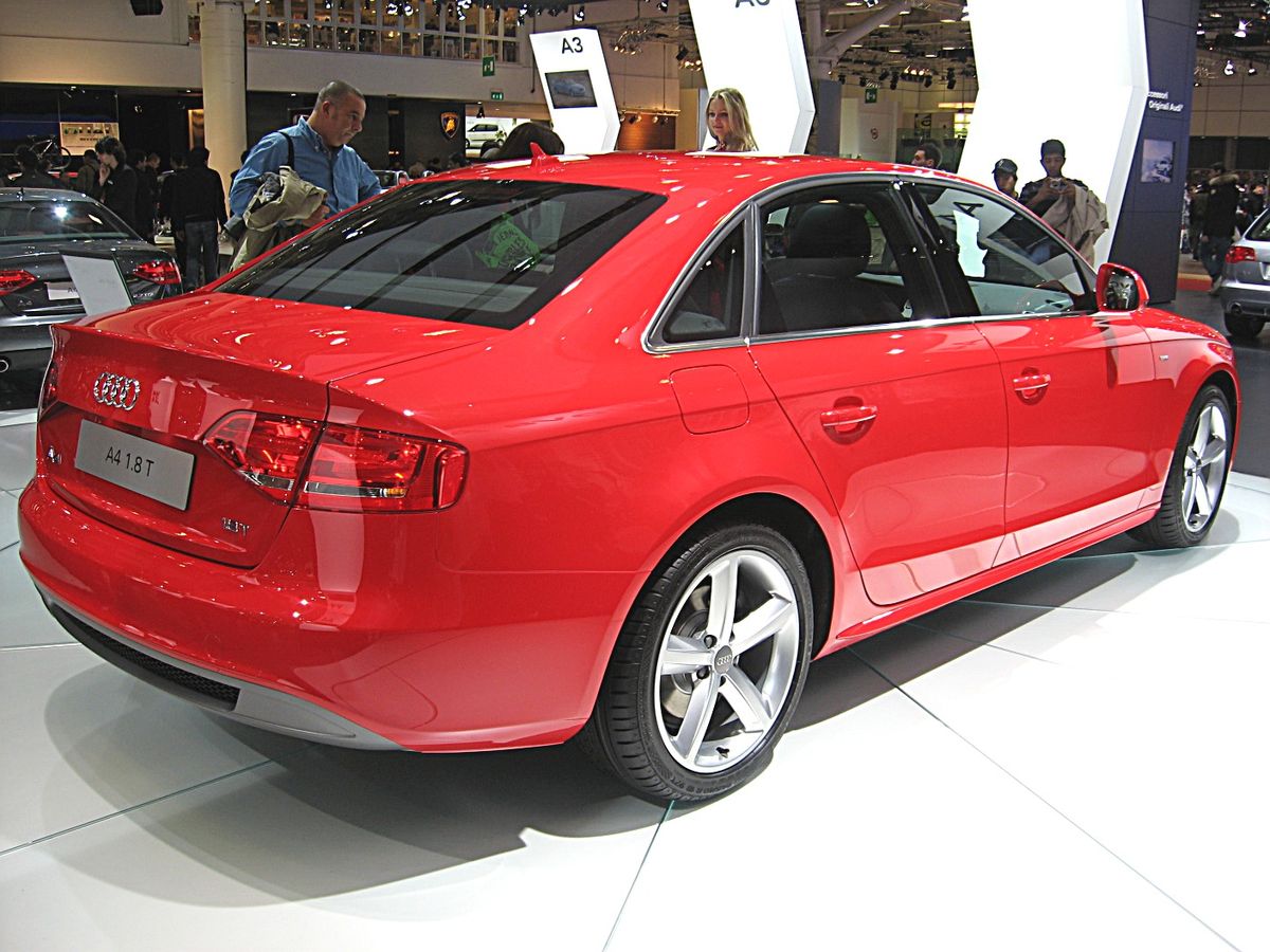 File:Audi A4 B5 front 20080617.jpg - Wikimedia Commons