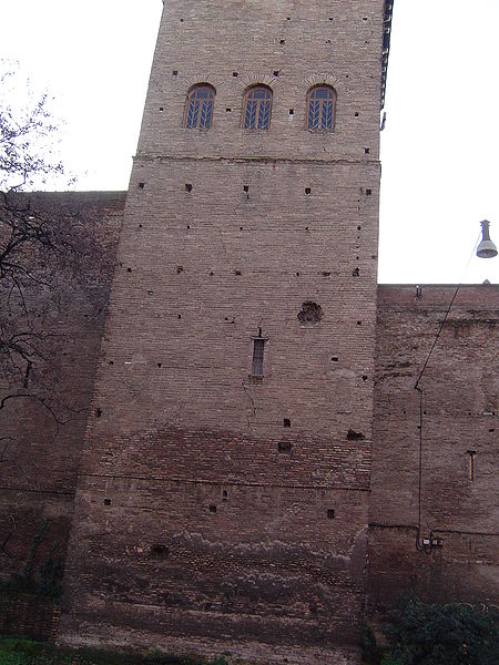 File:Aurelian Wall tower.JPG