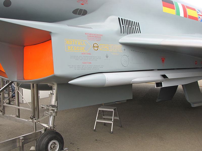 File:Austria (Österreich), Zeltweg, AirPower 2013, Eurofighter Typhoon, 0331.JPG