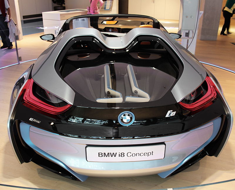 Der BMW i8 800px-BMW_i8_Spider_Concept