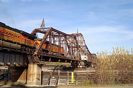 BNSF cross the La Crescent MN swing bridge.JPG