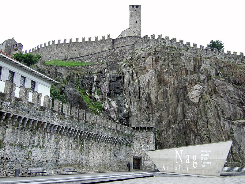 Bellinzona Castelgrande.JPG