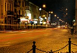 Jalan Lipowa di Białystok pada malam hari