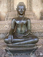 Siddhartha Gautama: Nom et épithètes, Vie du Bouddha, La nature du Bouddha