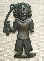 Figure anthropomorphe en bronze, IIIe~Ier siècle av. J.-C., British Museum.