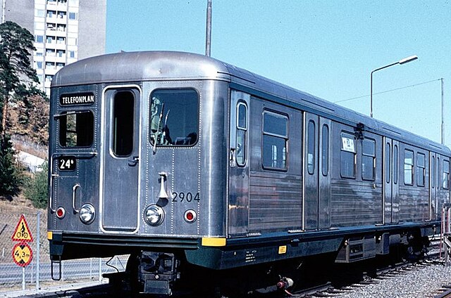 C5 model subway car