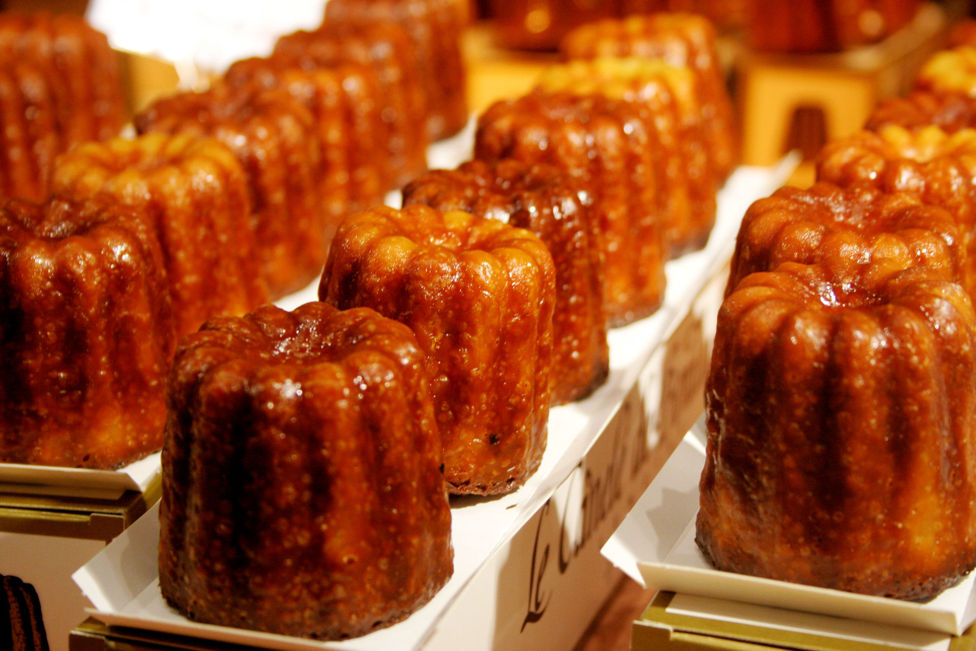 Caneles stemilion.jpg