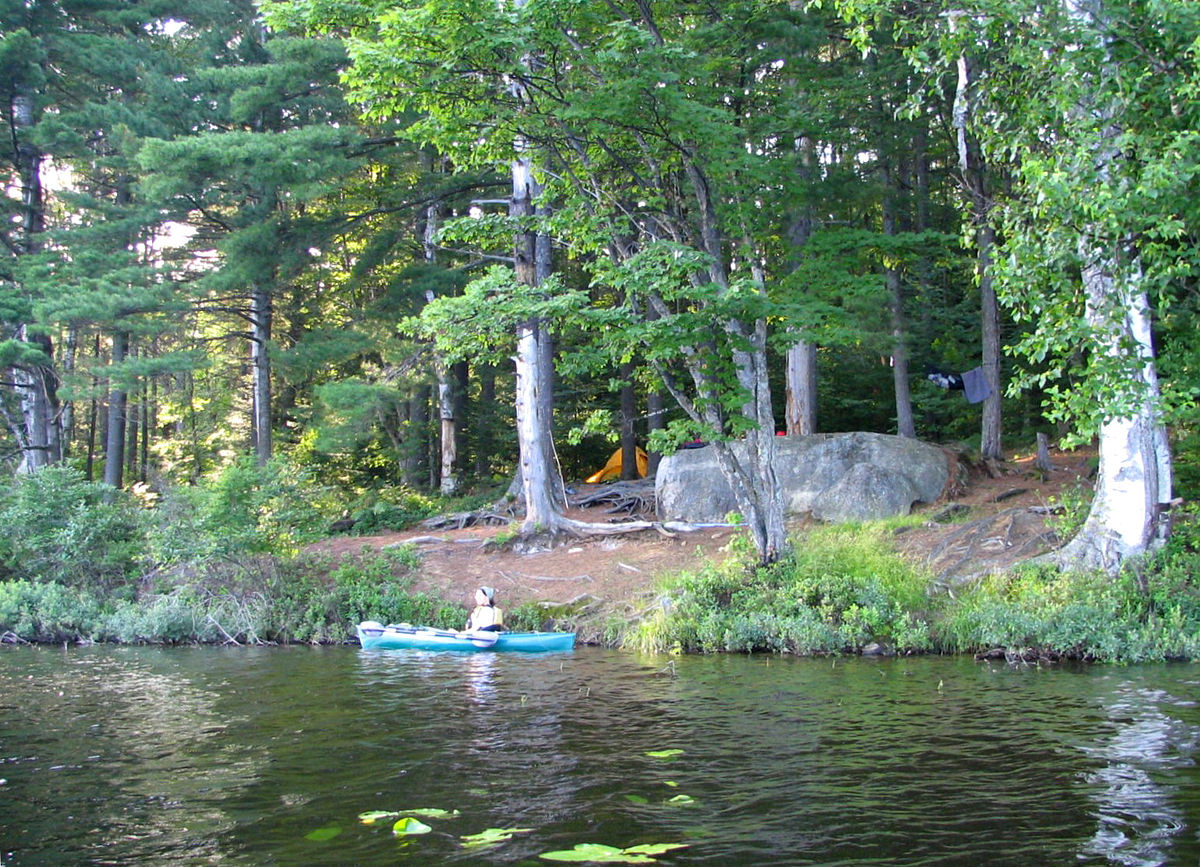 Canoe camping - Wikipedia