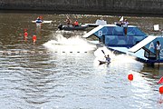 Deutsch: Kanusport bei den Olympischen Jugendspielen 2018; Tag 10, 16. Oktober 2018; Kleines Finale um die Bronzemedaille Jungen Einer-Kajak-Slalom: Tom Bouchardon (Frankreich) - George Snook (Neuseeland) English: Canoeing at the 2018 Summer Youth Olympics at 16 October 2018 – Boys' K1 slalom Bronze Medal Race: Tom Bouchardon (France) - George Snook (New Zealand)