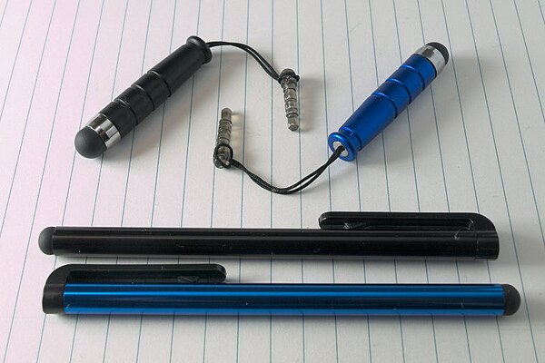 Capacitive stylus