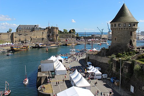 Plombier dégorgement canalisation Brest (29200)