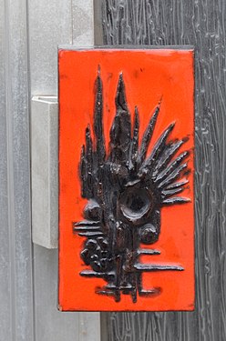 Ceramic door handle in the style of Juliette Belarti in Charleroi, Belgium