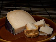 Сырная история: кто бы нам прислал кусочек сыра…