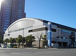 Arena del puerto de Chiba.JPG