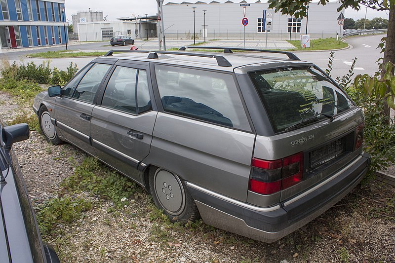 File:Citroen XM Break (1991-1994) II.jpg