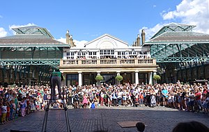Covent Garden and people.jpg