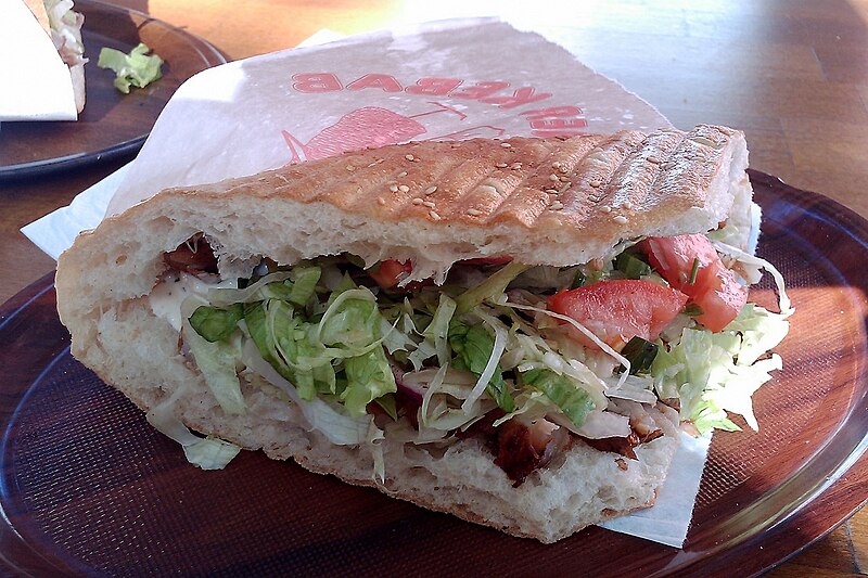 Dosya:Döner Kebab, Berlin, 2010 (01).jpg