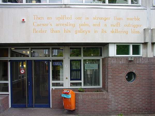 Wall poem "Omeros" in Leiden