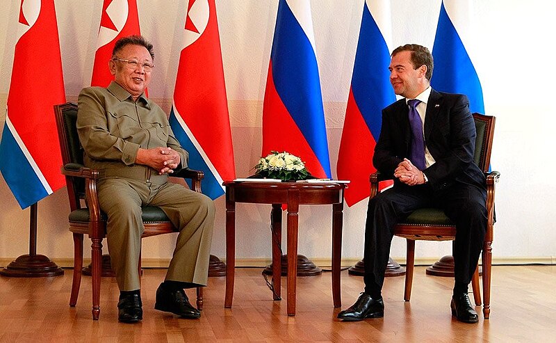 File:Dmitry Medvedev and Kim Jong-il (2011-08-24) 03.jpg