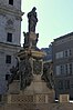 Domplatz Salzburg - Mariensäule.jpg