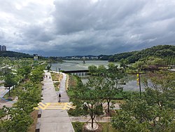 Dongtan Lake Park