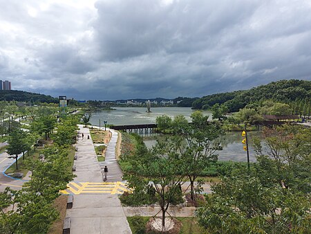 Dongtan Lake Park, Hwaseong