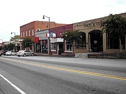 Douglasville Komersial Bersejarah District.JPG