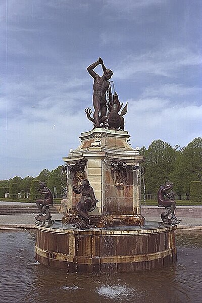 File:Drottningholm - KMB - 16000300021322.jpg