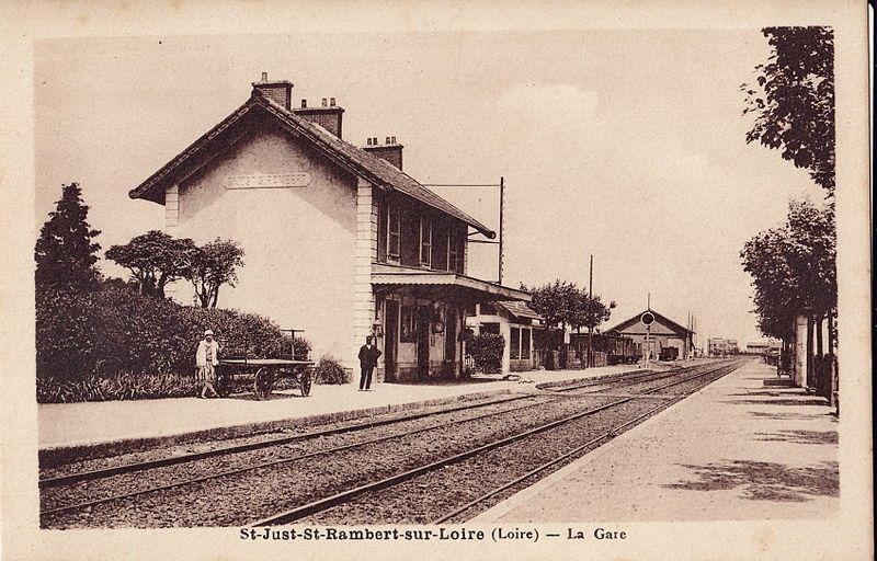 File:Dumas - St-JUST-St-RAMBERT-SUR-LOIRE - La gare.jpg
