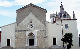 Illustrasjonsbilde av seksjonen Orbetello katedral