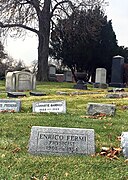 File:Grave of Mircea Eliade (1907–1986) at Oak Woods Cemetery, Chicago.jpg  - Wikipedia