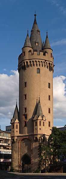 Eschenheimer Turm from the northwest Eschenheimer Turm in the evening sun from north west.jpg