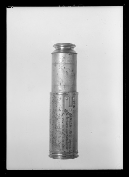File:Fältkikare, Jesse Ramsden, London, 1770-1780-tal - Livrustkammaren - 78411.tif