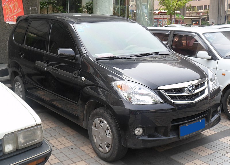 File:FAW Senya M80 China 2012-04-22.JPG