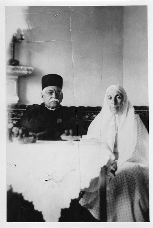 Mosaddegh's uncle Abdolhossein Mirza Farmanfarma and mother Princess Malek Taj Najm-es-Saltaneh