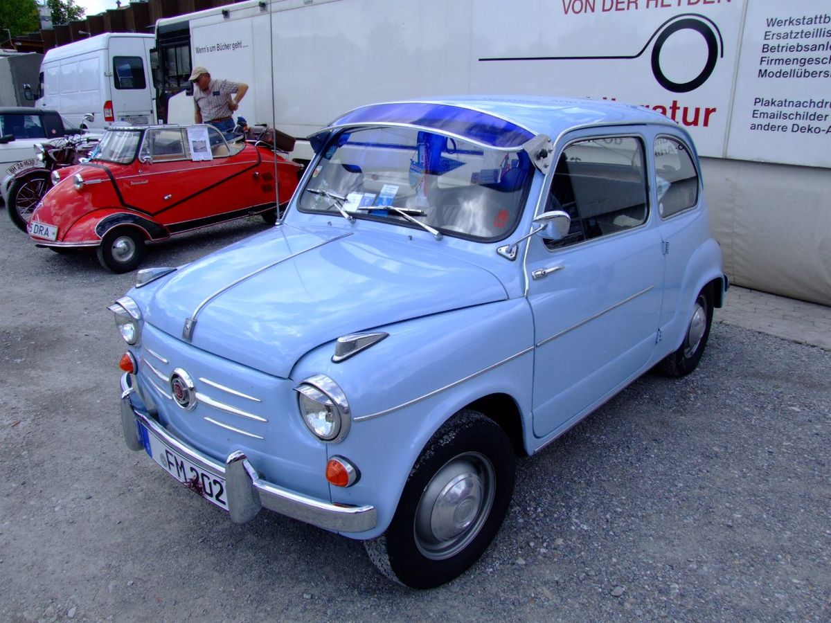 Fiat 600 1.JPG