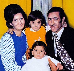 Firouz Abdolmohammadian, family.jpg ile